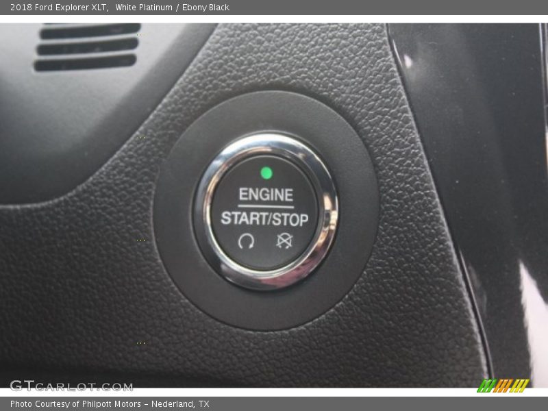 White Platinum / Ebony Black 2018 Ford Explorer XLT
