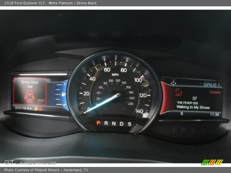 White Platinum / Ebony Black 2018 Ford Explorer XLT