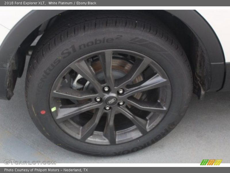 White Platinum / Ebony Black 2018 Ford Explorer XLT