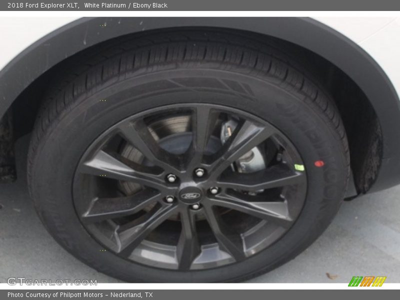 White Platinum / Ebony Black 2018 Ford Explorer XLT