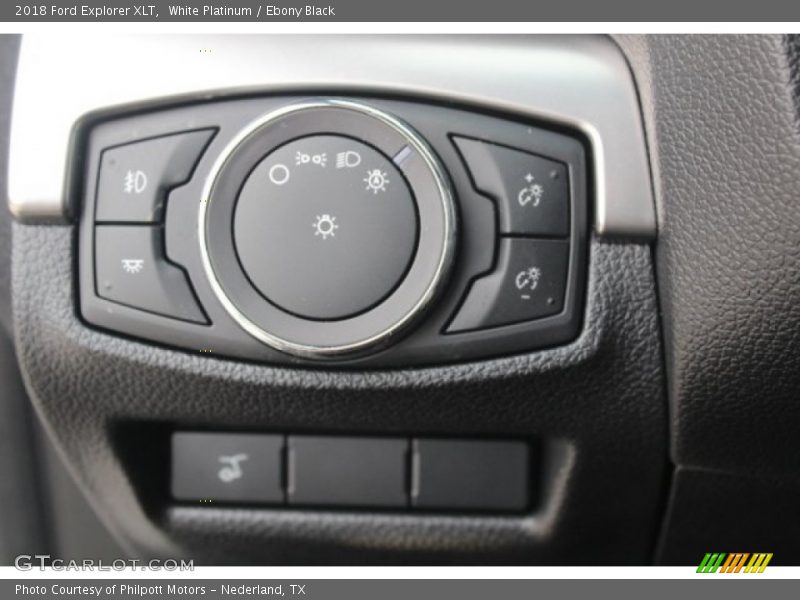 White Platinum / Ebony Black 2018 Ford Explorer XLT