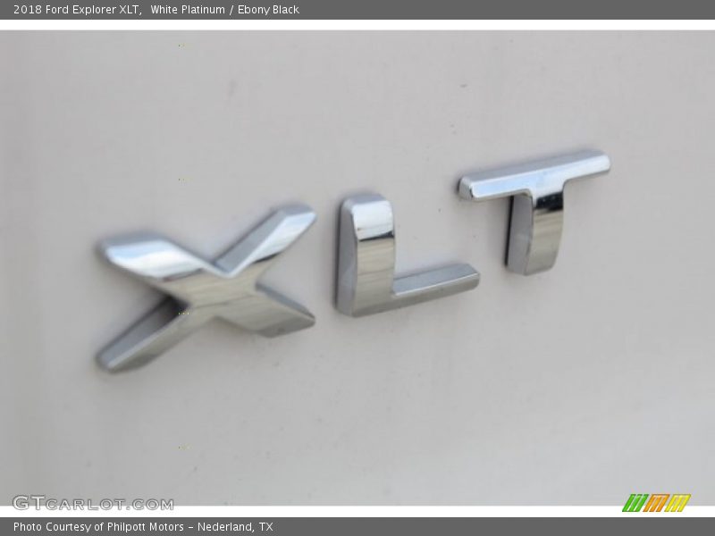 White Platinum / Ebony Black 2018 Ford Explorer XLT