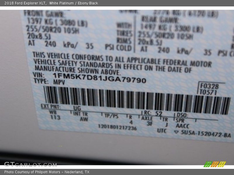 White Platinum / Ebony Black 2018 Ford Explorer XLT