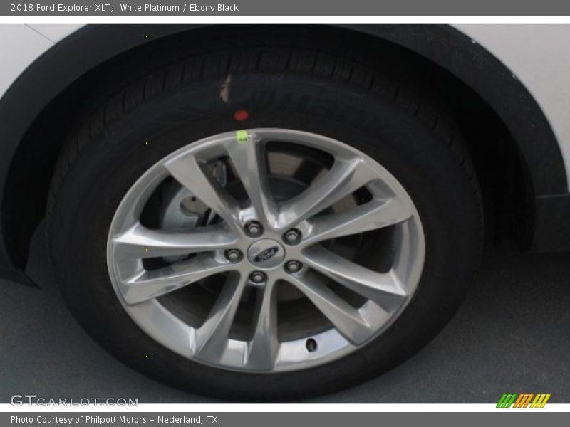 White Platinum / Ebony Black 2018 Ford Explorer XLT