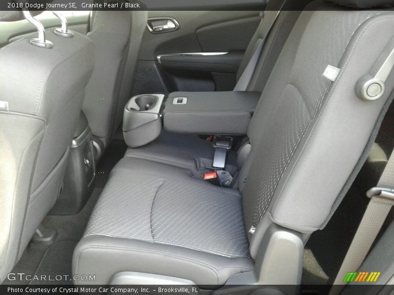 Granite Pearl / Black 2018 Dodge Journey SE