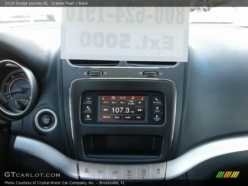 Granite Pearl / Black 2018 Dodge Journey SE