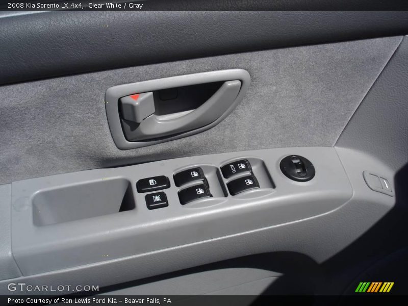 Clear White / Gray 2008 Kia Sorento LX 4x4