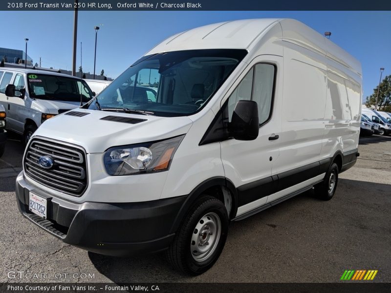 Oxford White / Charcoal Black 2018 Ford Transit Van 250 HR Long