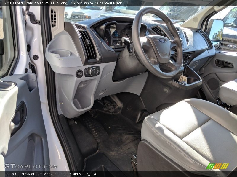 Oxford White / Charcoal Black 2018 Ford Transit Van 250 HR Long