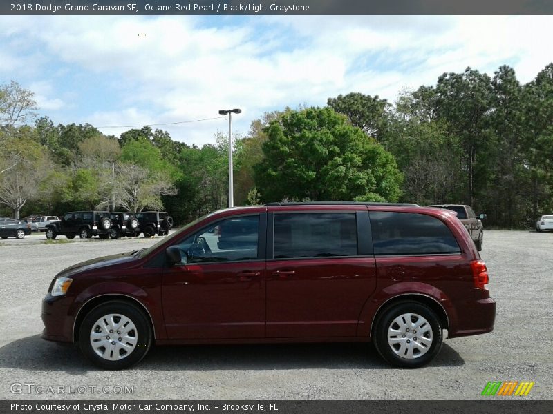 Octane Red Pearl / Black/Light Graystone 2018 Dodge Grand Caravan SE