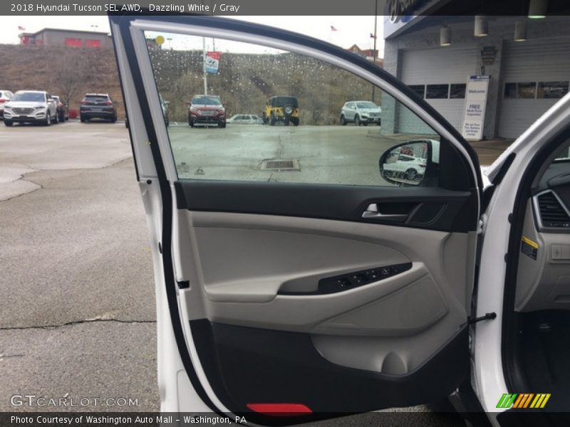 Dazzling White / Gray 2018 Hyundai Tucson SEL AWD