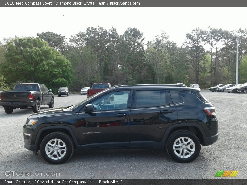 Diamond Black Crystal Pearl / Black/Sandstorm 2018 Jeep Compass Sport