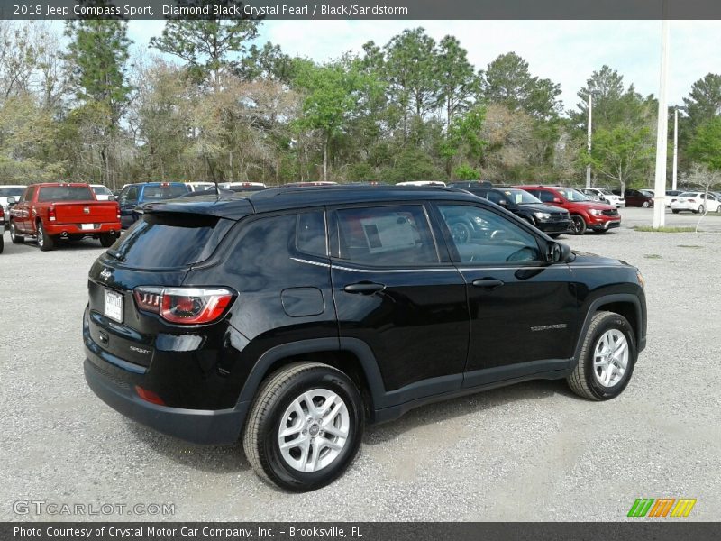 Diamond Black Crystal Pearl / Black/Sandstorm 2018 Jeep Compass Sport