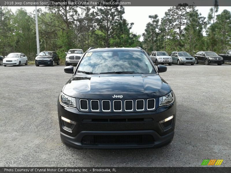 Diamond Black Crystal Pearl / Black/Sandstorm 2018 Jeep Compass Sport