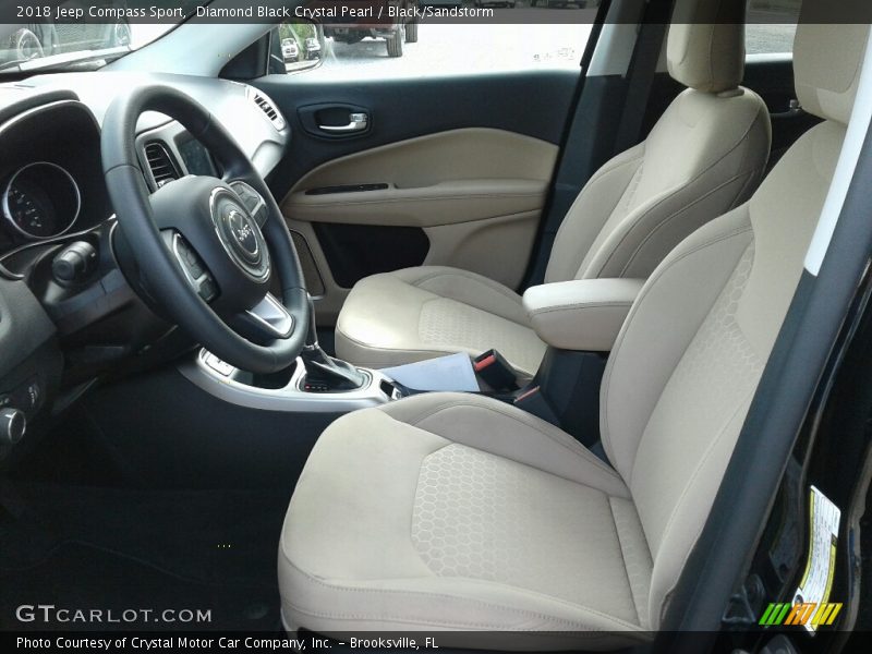 Diamond Black Crystal Pearl / Black/Sandstorm 2018 Jeep Compass Sport