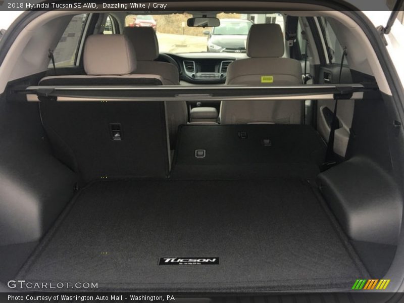 Dazzling White / Gray 2018 Hyundai Tucson SE AWD