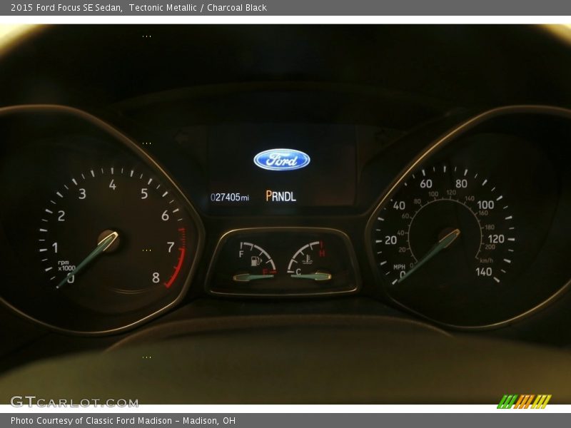 Tectonic Metallic / Charcoal Black 2015 Ford Focus SE Sedan