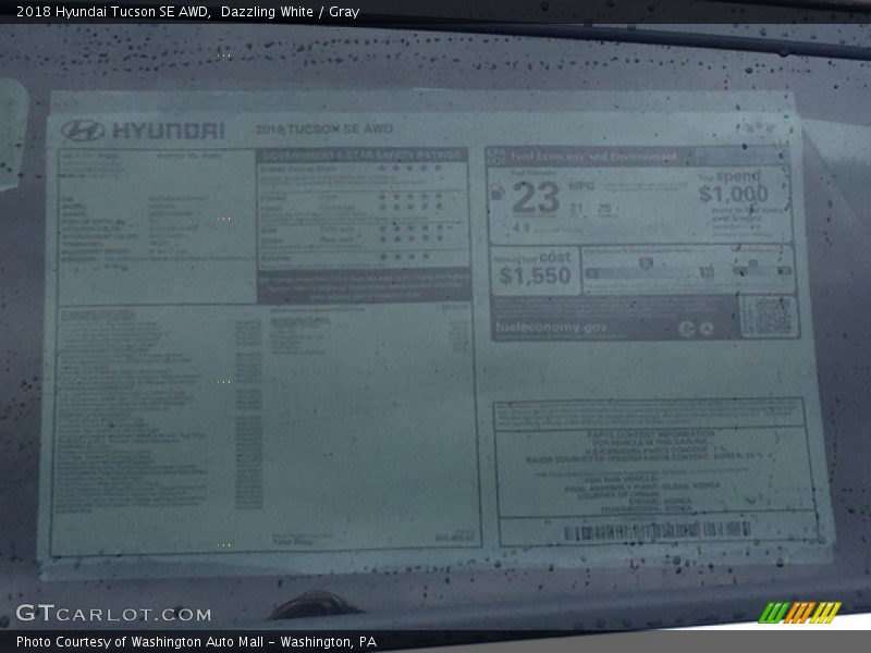 Dazzling White / Gray 2018 Hyundai Tucson SE AWD