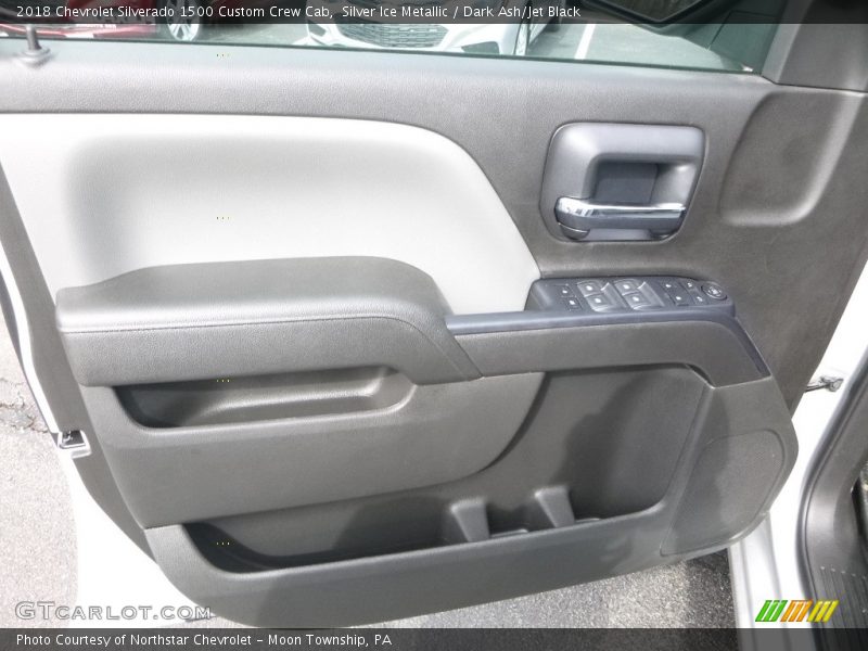 Silver Ice Metallic / Dark Ash/Jet Black 2018 Chevrolet Silverado 1500 Custom Crew Cab