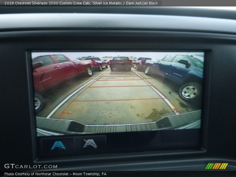 Silver Ice Metallic / Dark Ash/Jet Black 2018 Chevrolet Silverado 1500 Custom Crew Cab