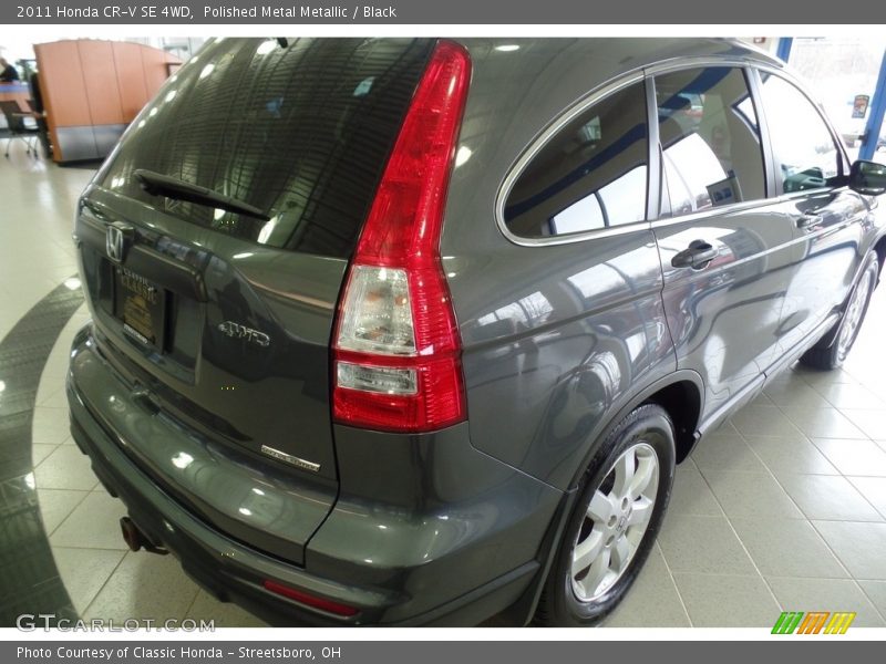 Polished Metal Metallic / Black 2011 Honda CR-V SE 4WD