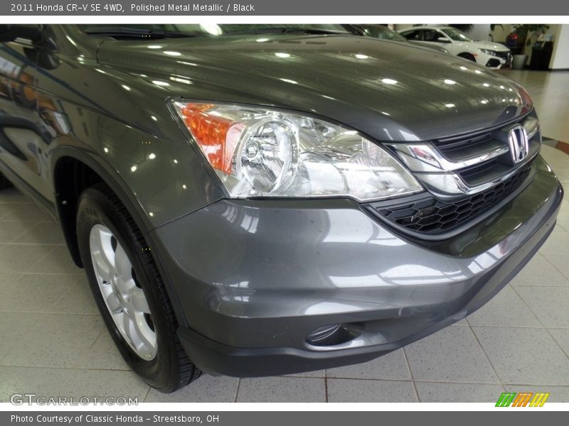 Polished Metal Metallic / Black 2011 Honda CR-V SE 4WD