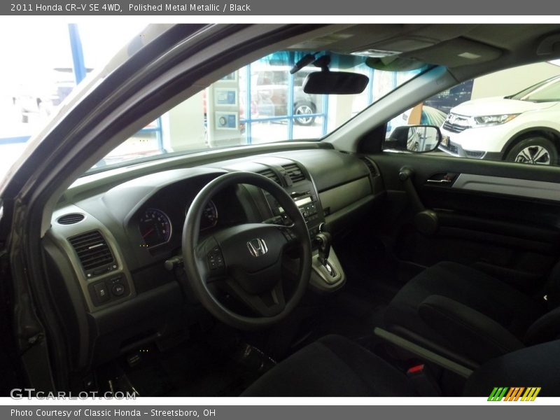 Polished Metal Metallic / Black 2011 Honda CR-V SE 4WD