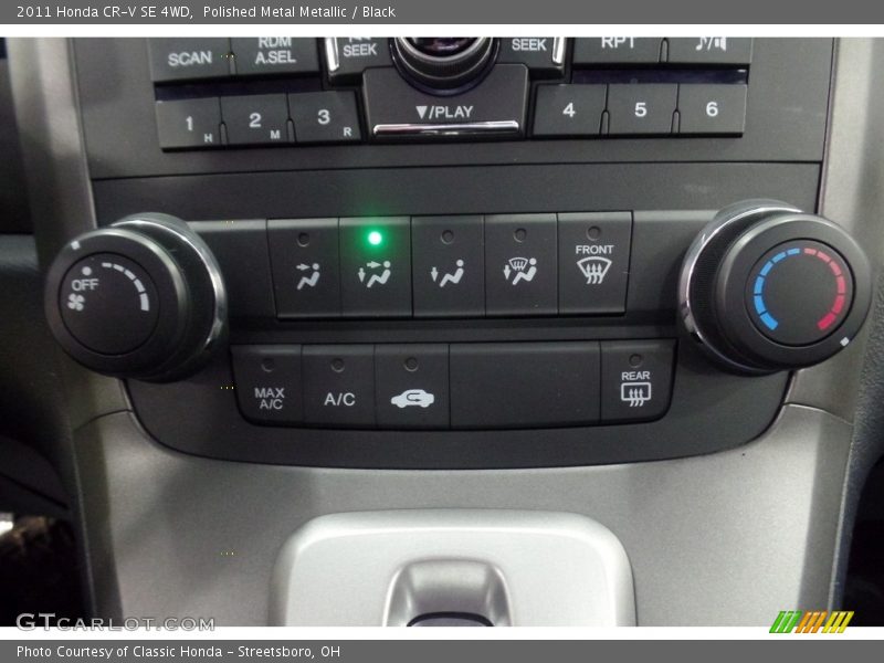 Polished Metal Metallic / Black 2011 Honda CR-V SE 4WD