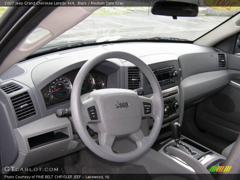 Black / Medium Slate Gray 2007 Jeep Grand Cherokee Laredo 4x4