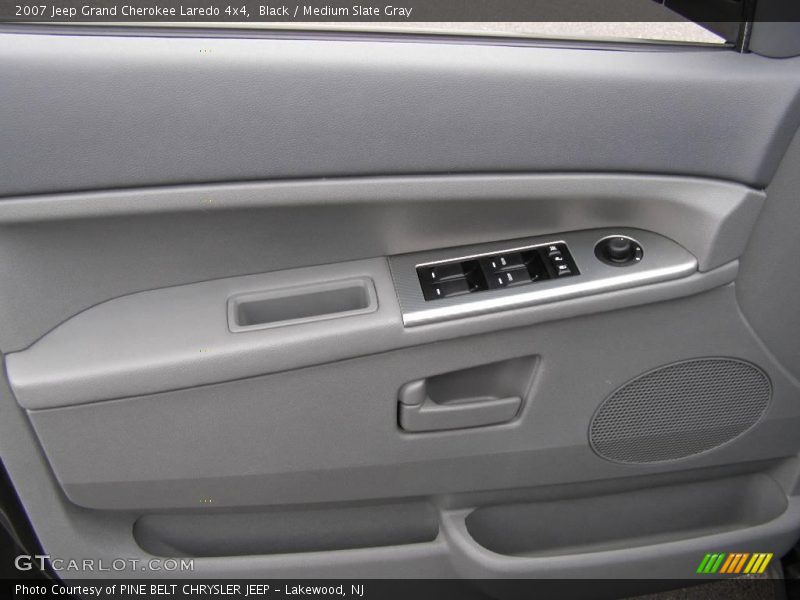 Black / Medium Slate Gray 2007 Jeep Grand Cherokee Laredo 4x4