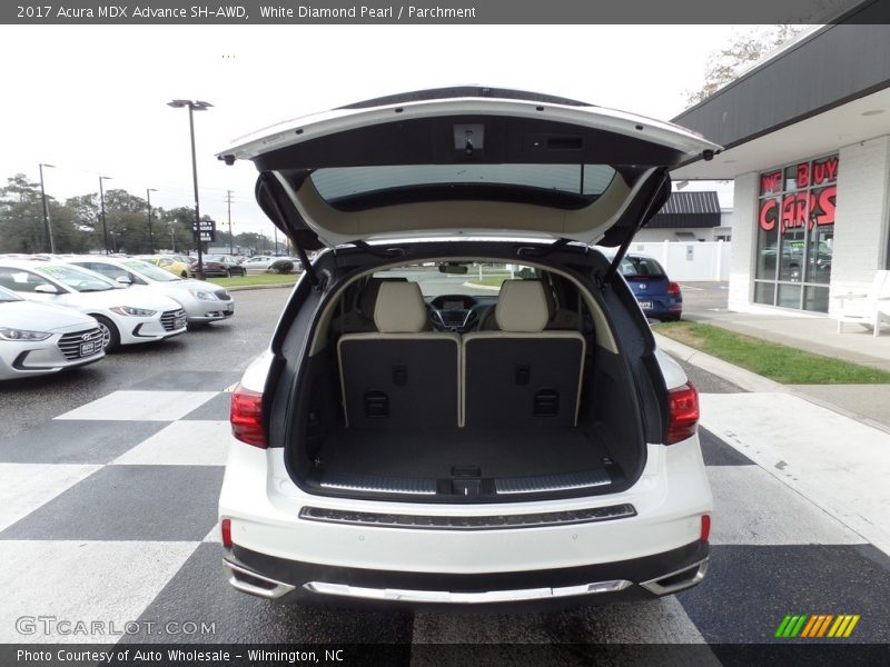 White Diamond Pearl / Parchment 2017 Acura MDX Advance SH-AWD