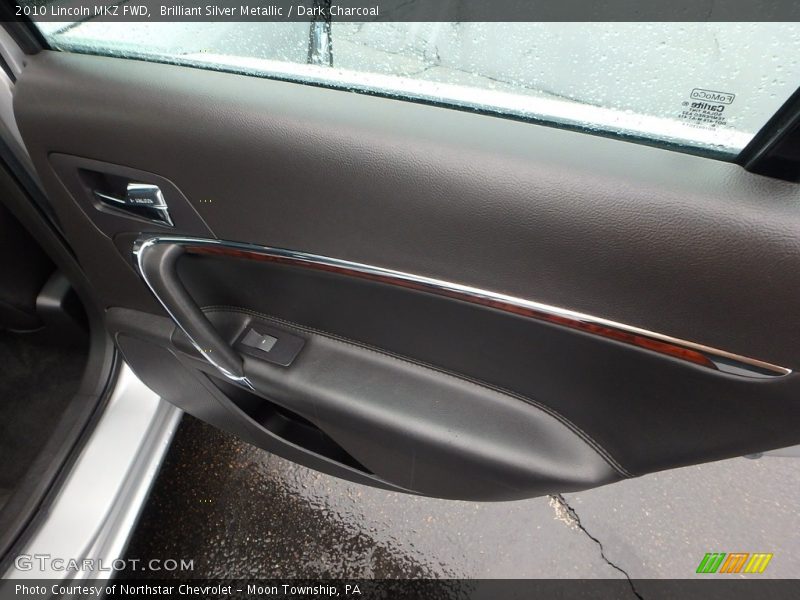 Brilliant Silver Metallic / Dark Charcoal 2010 Lincoln MKZ FWD