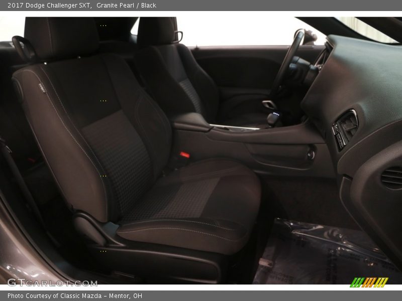 Granite Pearl / Black 2017 Dodge Challenger SXT