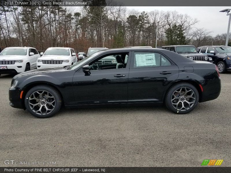 Gloss Black / Black/Smoke 2018 Chrysler 300 S
