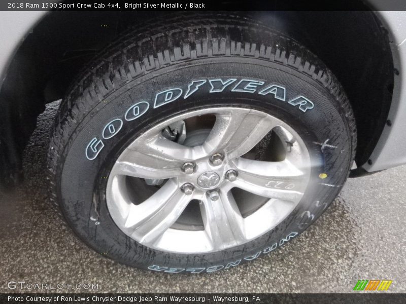 Bright Silver Metallic / Black 2018 Ram 1500 Sport Crew Cab 4x4
