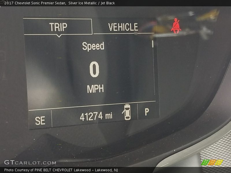 Silver Ice Metallic / Jet Black 2017 Chevrolet Sonic Premier Sedan
