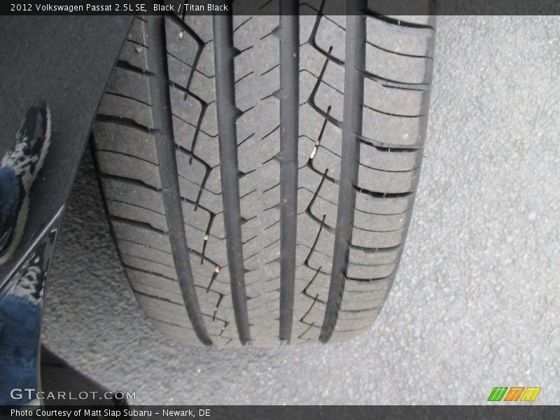 Black / Titan Black 2012 Volkswagen Passat 2.5L SE