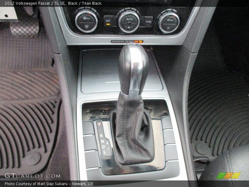 Black / Titan Black 2012 Volkswagen Passat 2.5L SE