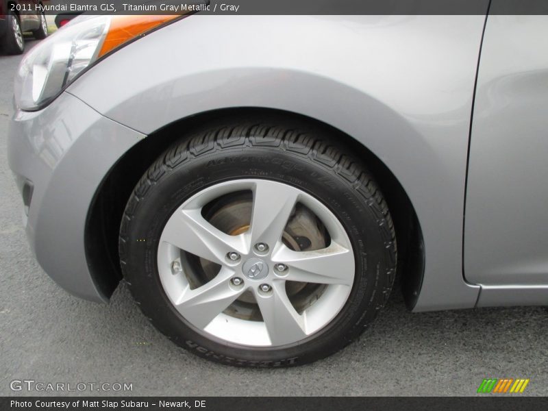 Titanium Gray Metallic / Gray 2011 Hyundai Elantra GLS