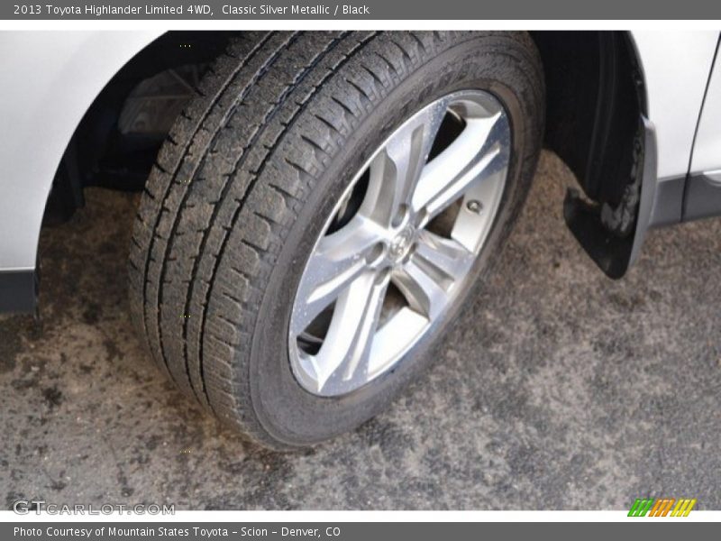 Classic Silver Metallic / Black 2013 Toyota Highlander Limited 4WD