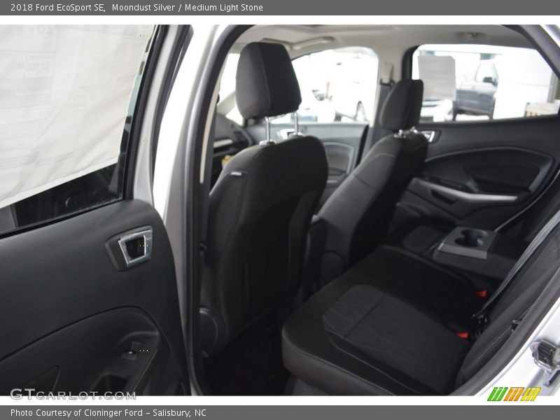 Moondust Silver / Medium Light Stone 2018 Ford EcoSport SE