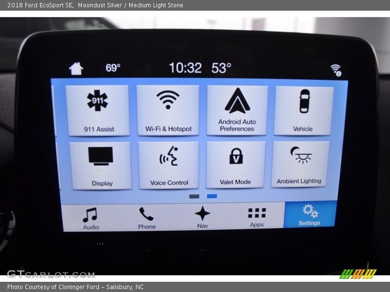 Moondust Silver / Medium Light Stone 2018 Ford EcoSport SE