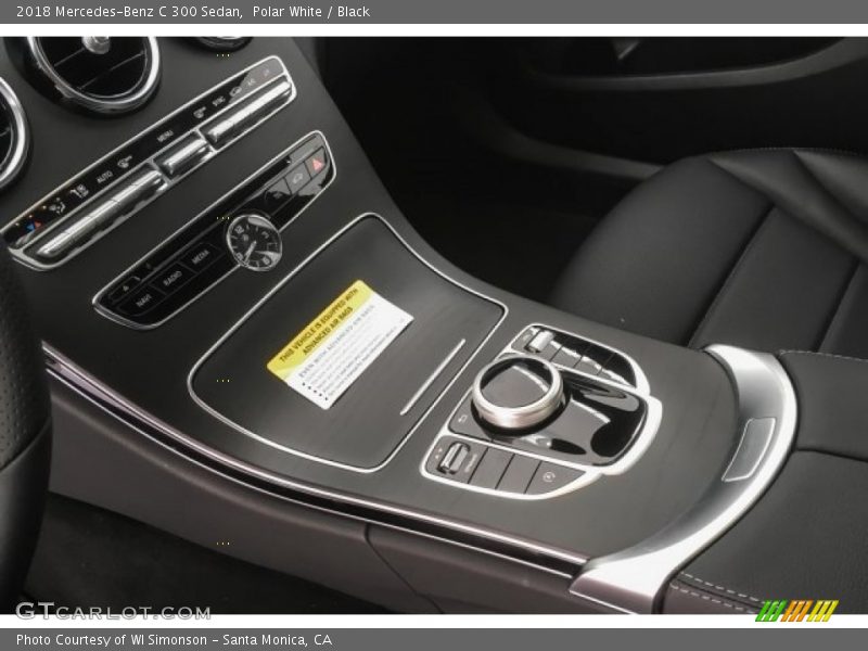 Polar White / Black 2018 Mercedes-Benz C 300 Sedan