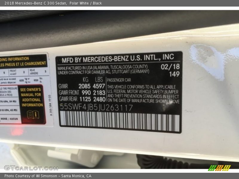 Polar White / Black 2018 Mercedes-Benz C 300 Sedan