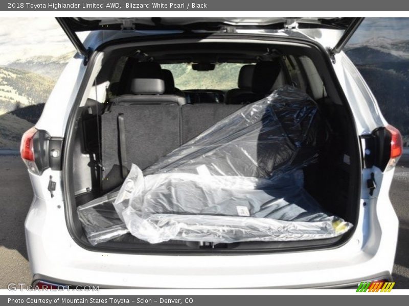 Blizzard White Pearl / Black 2018 Toyota Highlander Limited AWD