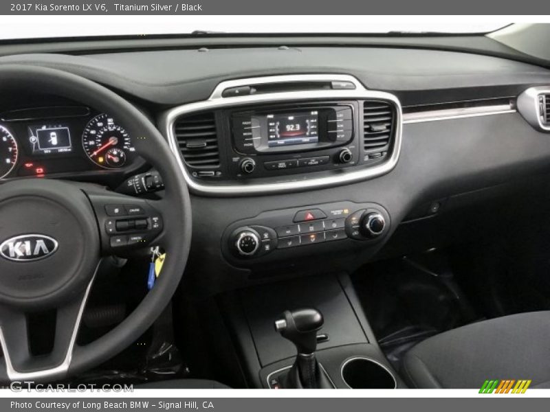 Titanium Silver / Black 2017 Kia Sorento LX V6