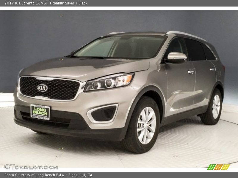 Titanium Silver / Black 2017 Kia Sorento LX V6