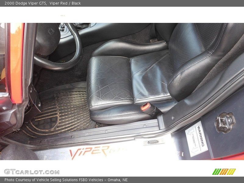 Viper Red / Black 2000 Dodge Viper GTS