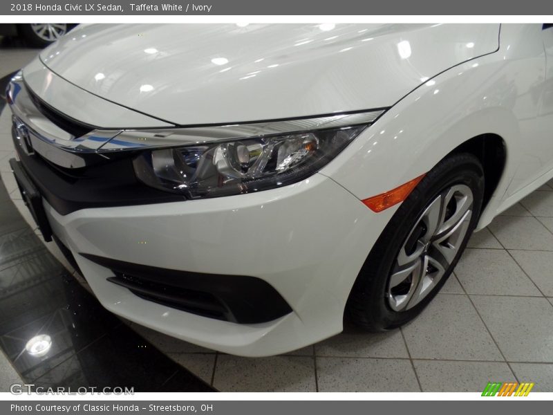 Taffeta White / Ivory 2018 Honda Civic LX Sedan