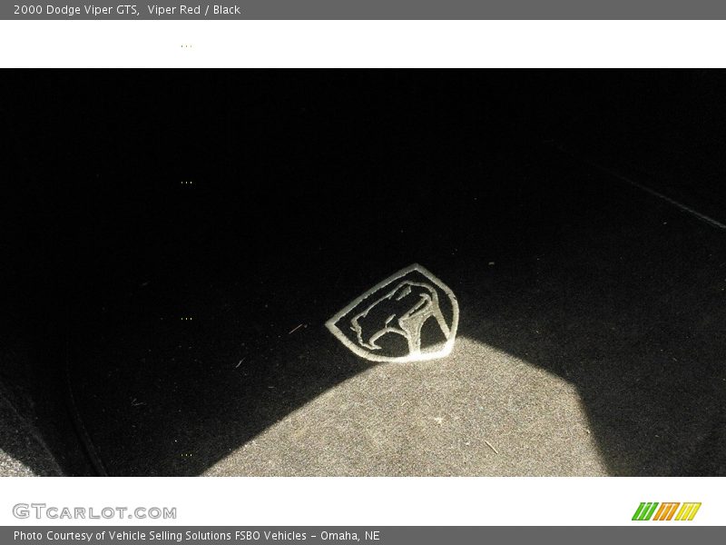 Viper Red / Black 2000 Dodge Viper GTS